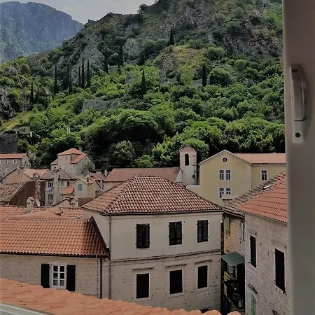 Appartamento Biuk Cattaro Esterno foto